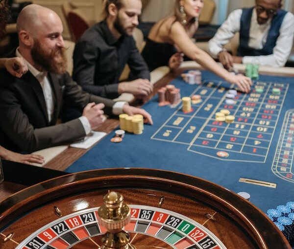 Ovovegas: Nikmati Lebih dari 1000 Permainan Slot untuk Kesenangan Berjudi Terbaik